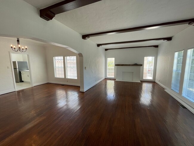 Photo - 1602 S Stanley Ave Unit 1600