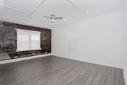Studio, 1BR - 400 SF - The Sinclair LA