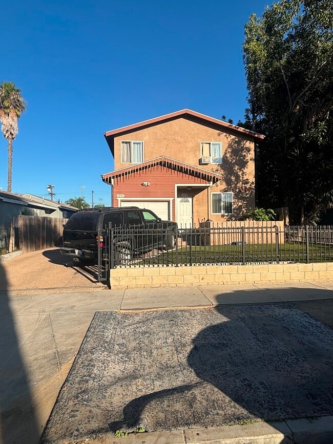 Building Photo - 8848 Orchard Ave