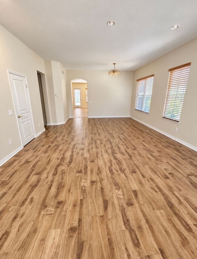 Photo - 1684 Blue Canyon St