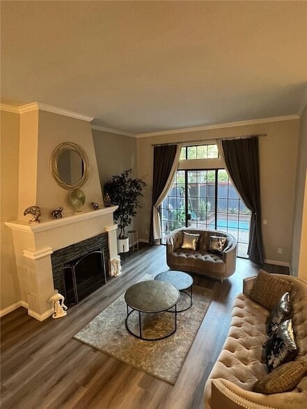 Photo - 428 W Huntington Dr Unit 4