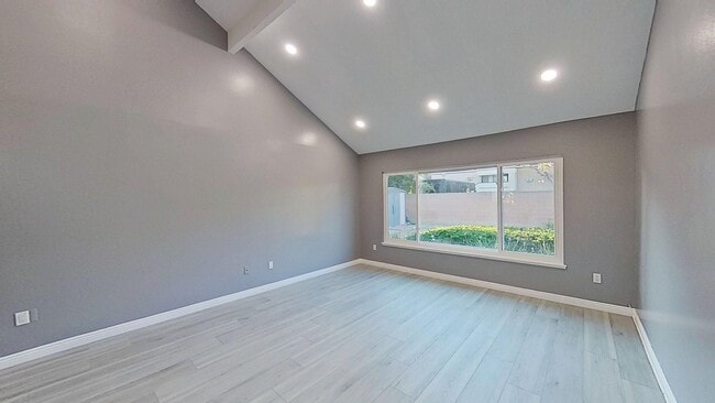 Photo - 6661 Wrenfield Dr