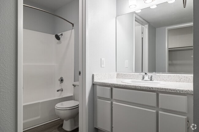 2BR, 2BA - 1000SF - Primary Bathroom - Sand Castle Apartments