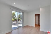 Photo - 14419 Riverside Dr Unit 202