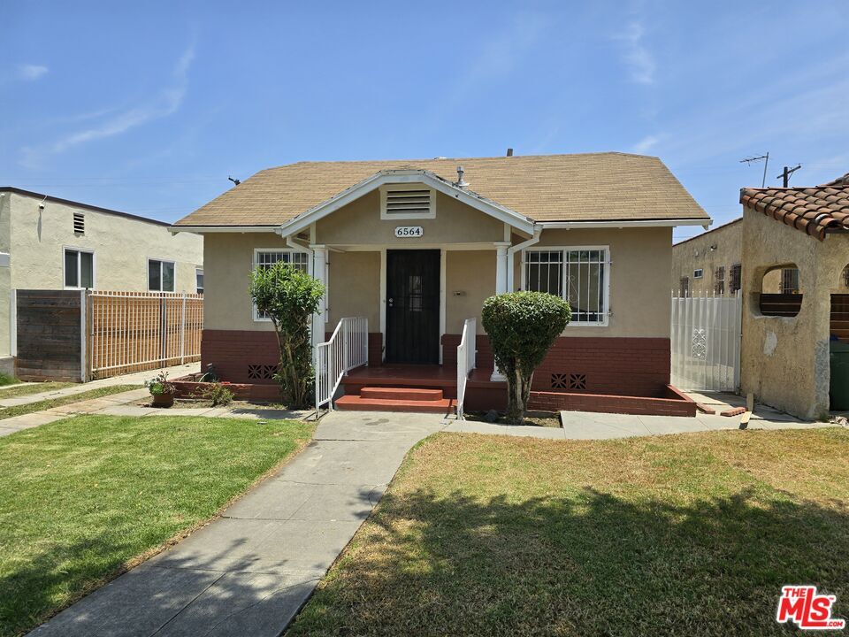 Photo - 6564 2nd Ave House
