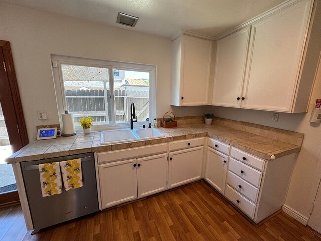 Photo - Light-Filled 3-Bedroom Home in Desirable Agoura Hills Community