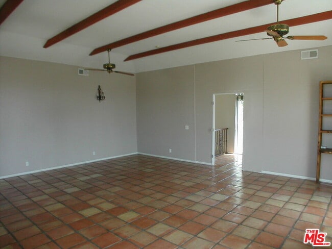 Photo - 522 N Edinburgh Ave