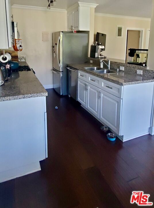 Photo - 10600 Eastborne Ave Unit 14
