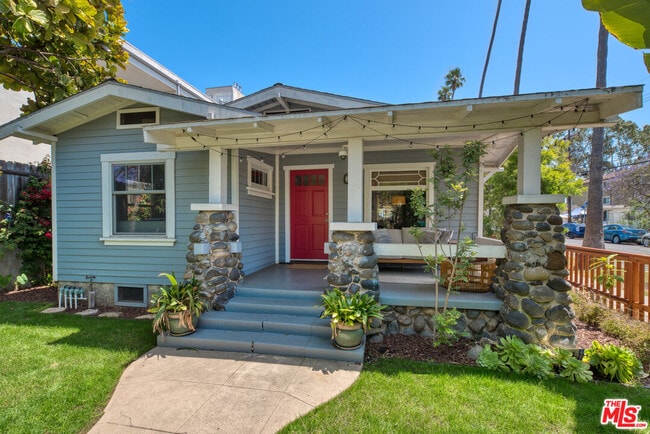 Building Photo - 600 San Juan Ave