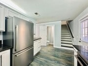Photo - 294 Woodman St