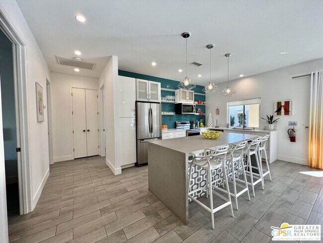 Photo - 67112 W Chimayo Dr