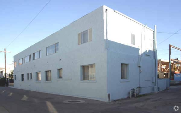 Photo - 14-16 Wavecrest Ave Apartments