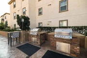 Photo - Avery Apartments
