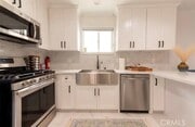 Photo - 1349 N Formosa Ave Townhome