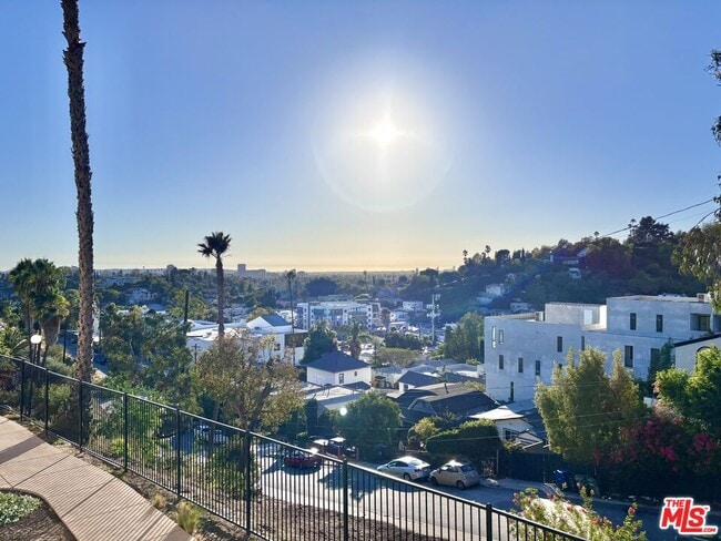 Building Photo - 1800 N Alvarado St Unit 3