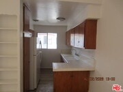 Photo - 811 S Wilton Pl