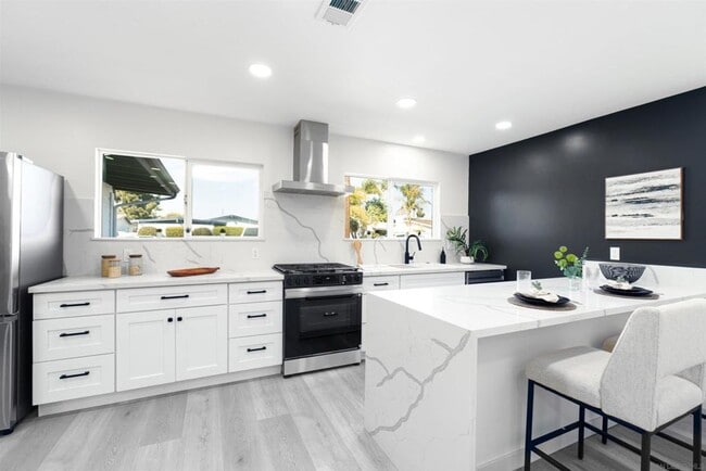 Charming Remodeled Home in Clairemont! Ope... - Charming Remodeled Home in Clairemont! Ope...
