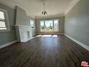 Photo - 759 1/2 N Ridgewood Pl