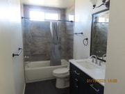 Photo - 751 Higgins Rd