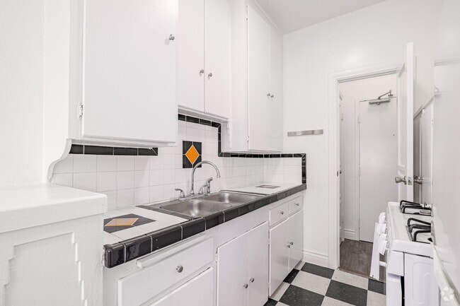 Interior Photo - Serrano Towers