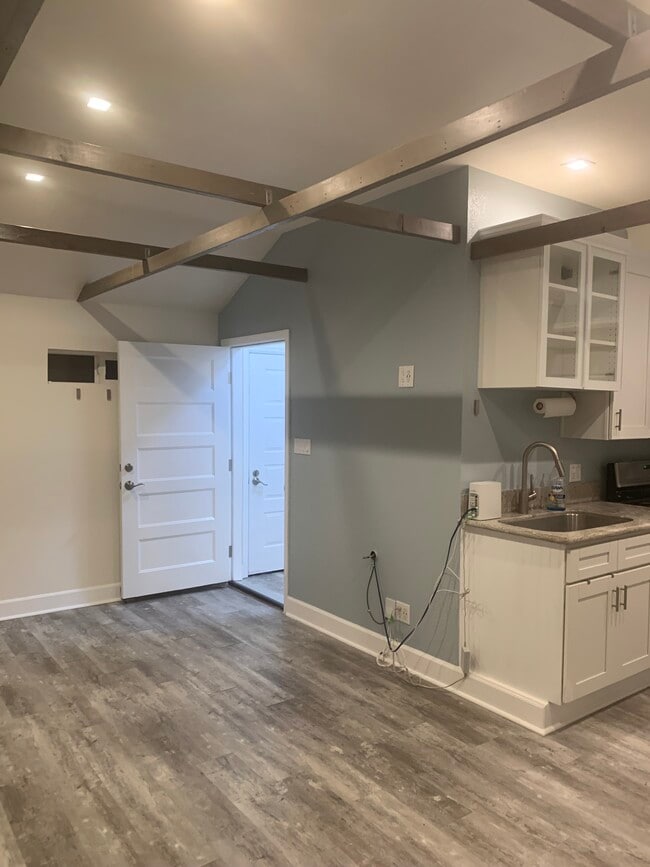 Enter from mud room to living room - 17459 Keswick St
