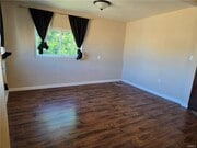 Photo - 10939 1/2 Moorpark St Unit 2