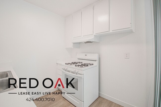 Photo - 8309 Cedros Ave Unit 210