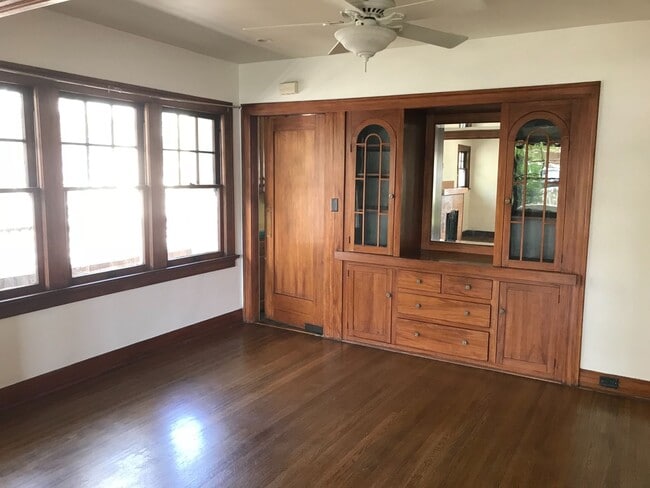 Photo - Fenced 3 Bedroom House with Two Car Driveway! Located in the Heart of North Park! In Unit Washer ... Unit Front House 3755