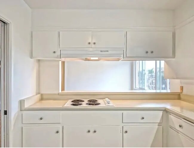 Photo - 1500 Manhattan Ave Unit B