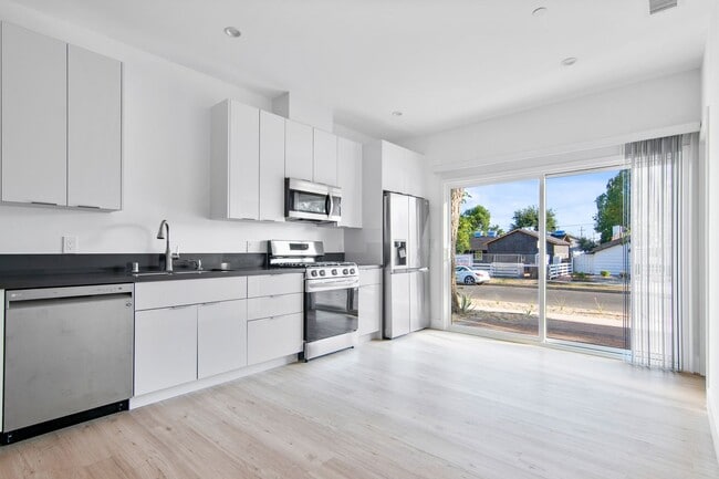 Photo - 18199 Sunburst St Unit 1