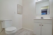 Photo - 537 E Hyde Park Blvd Unit 306
