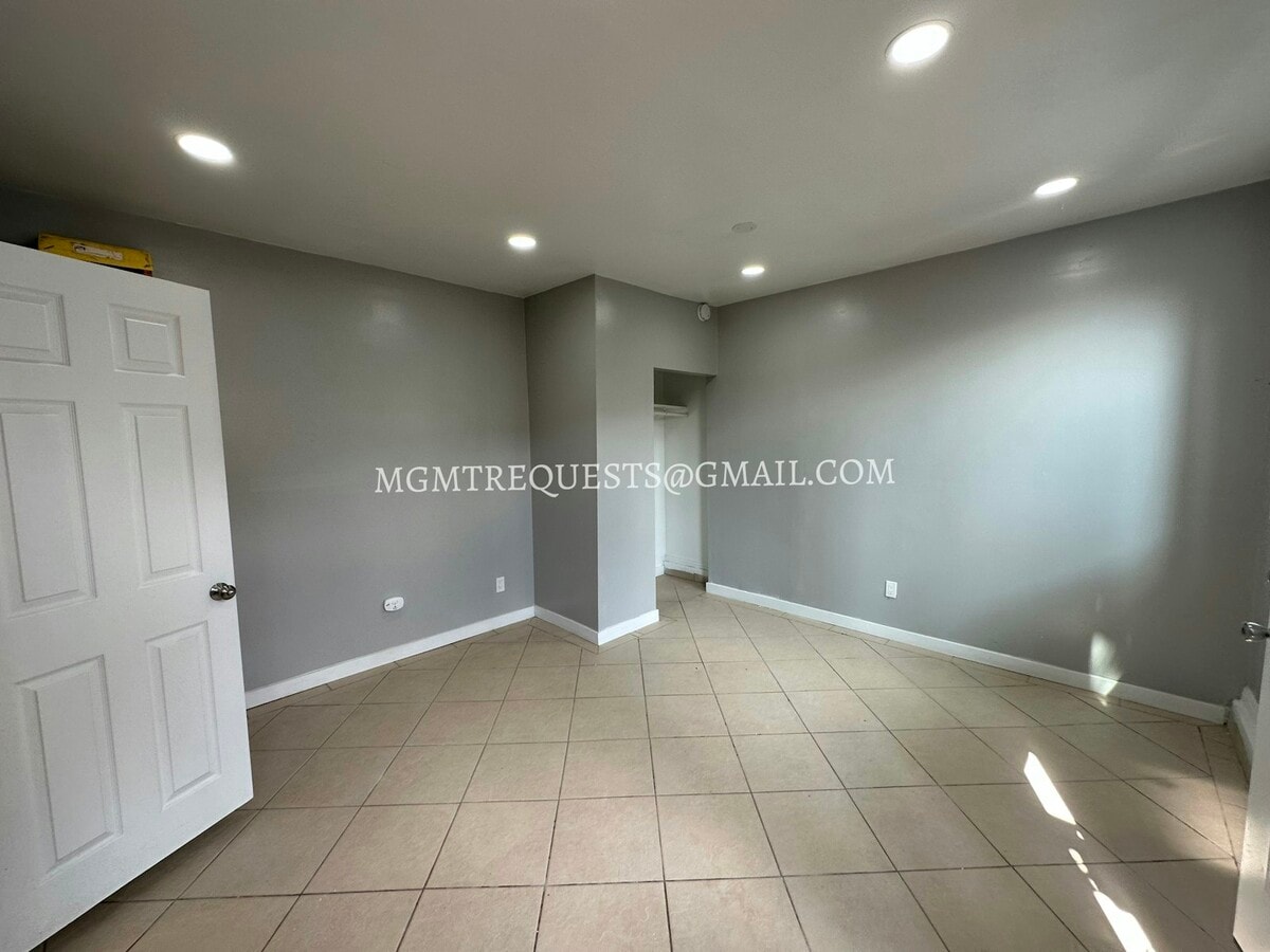 Photo - 11617 Kornblum Ave. Unit 11623