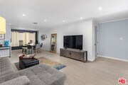 Photo - 12801 Moorpark St Unit 206
