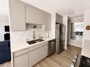 Photo - 424 Oak St Unit 121
