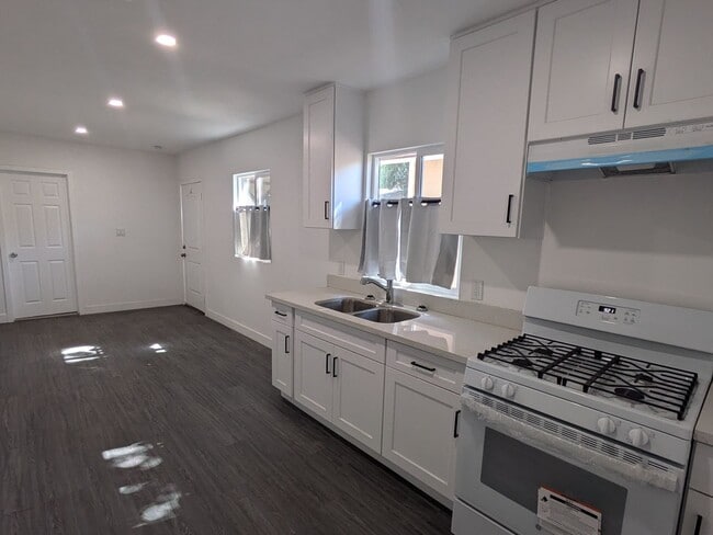 Photo - Wonderful 3-bedroom: $500 MOVE IN BONUS!!!!
