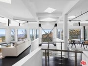 Photo - 1885 Sunset Plaza Dr