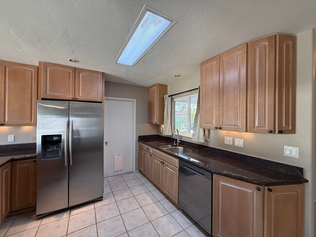 Photo - Beautiful 3B/2BA Home in University City for Rent!