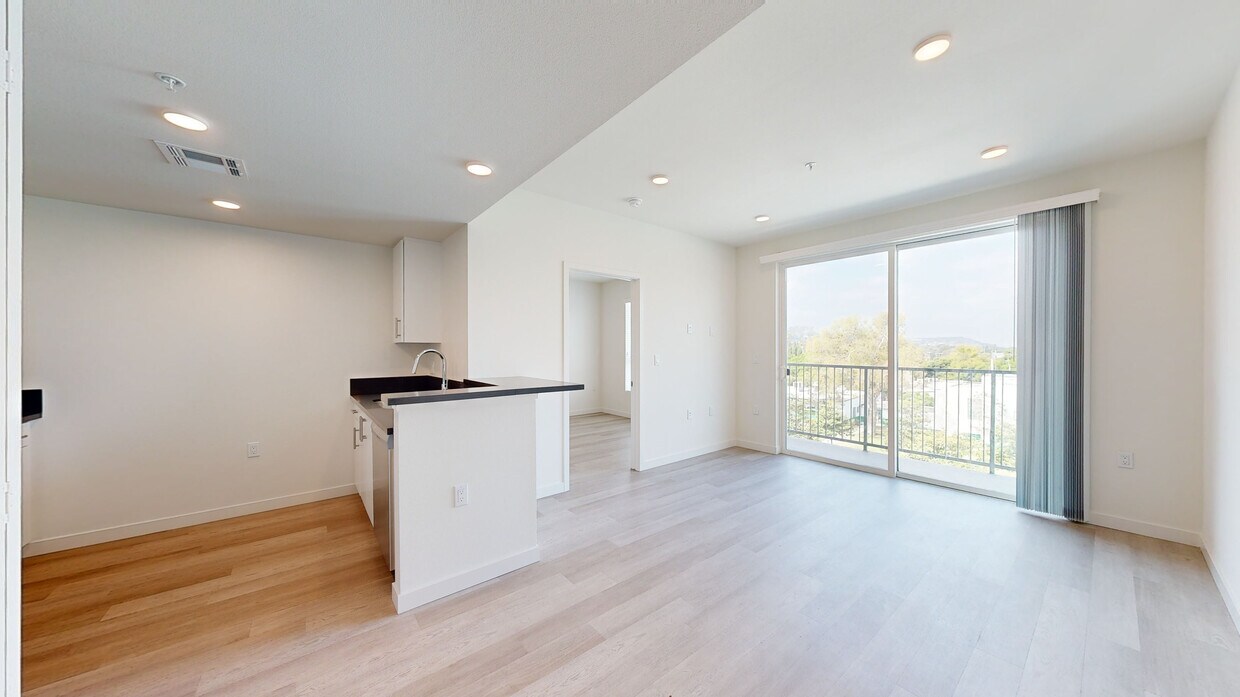 3D Tour - 3533 Chesapeake Ave in Gateway