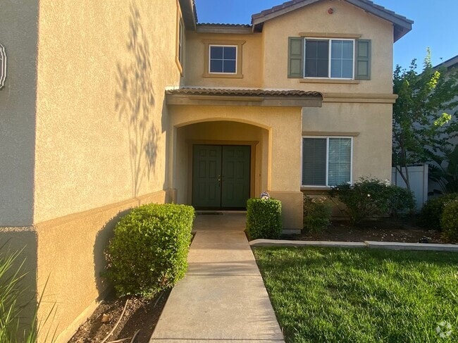 Building Photo - 25335 MacKenzie Ct Rental