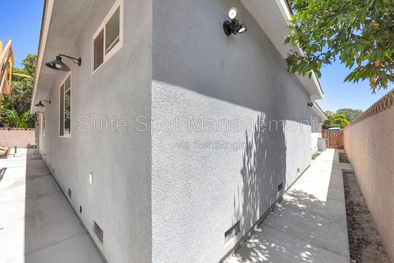 Photo - 813 Lees Ave