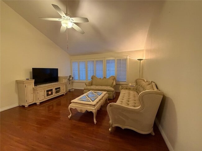 Photo - 1015 Arcadia Ave Unit 12