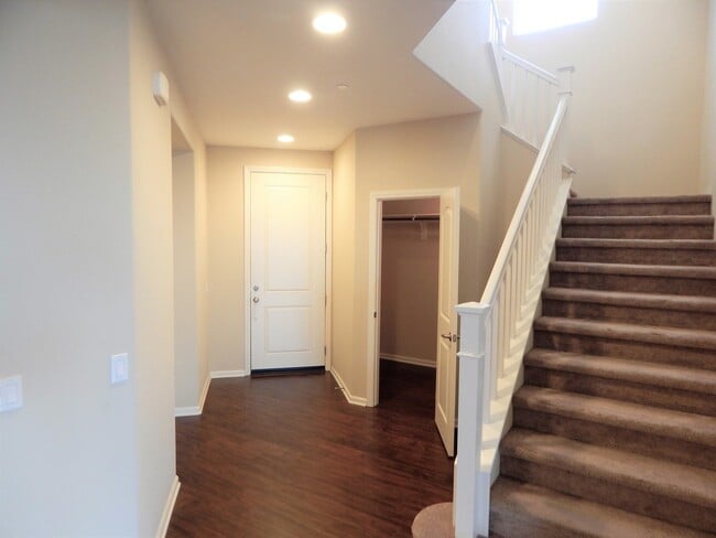 Photo - 36500 Acanthus Dr