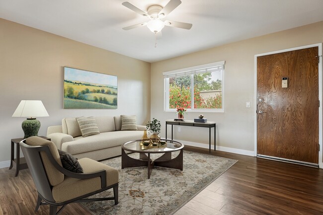 Upland Manor - Upland Manor Apartments