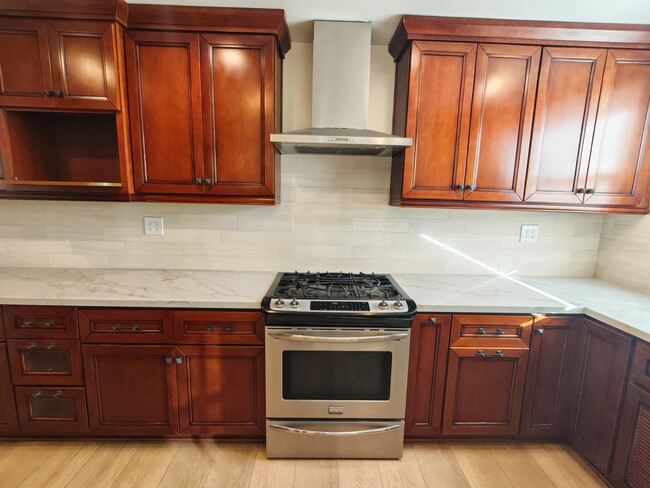 Photo - 11762 Brookshire Ave