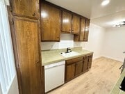 Photo - Old School Cool - 1bd/1ba unit in Sherman ... Unit 113