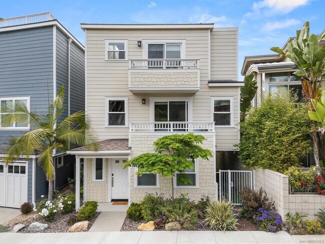 Photo - 298 Playa Del Sur St