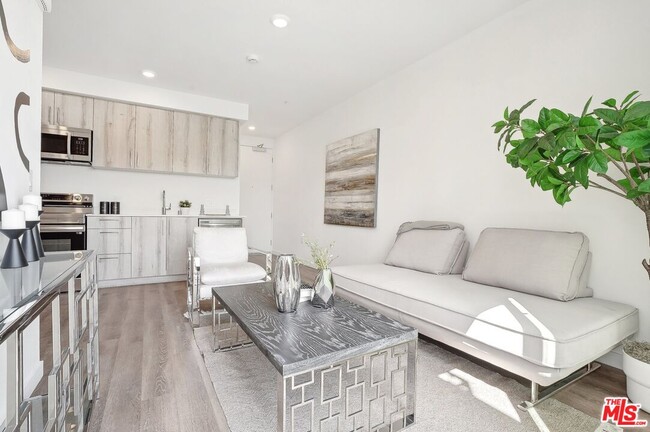 Photo - 222 N Alvarado St Unit 208