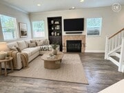 Photo - 5798 Mapleview Dr