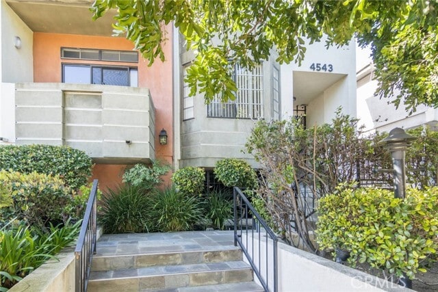 Photo - 4543 Willis Ave