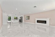 Photo - 24541 Penfield St